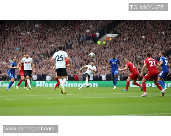 当足球遇上青春激情探讨绿茵场上拼搏与梦想的永恒魅力 当足球遇上青春激情探讨绿茵场上拼搏与梦想的永恒魅力